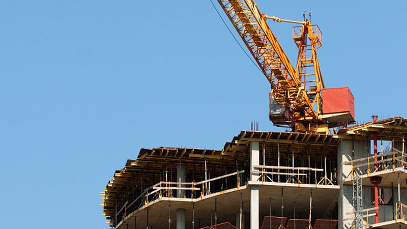 广州建筑资质代办：价格因素与合规要点解析